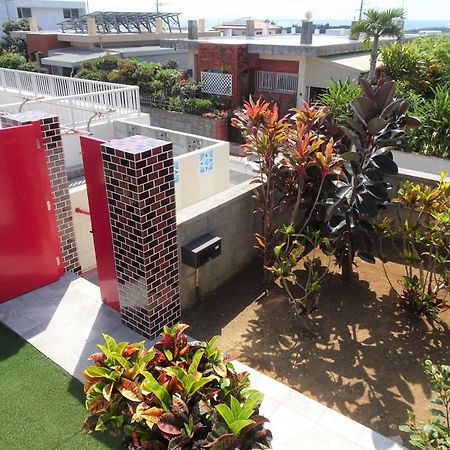 Minshuku Itoman Bettei Goyukkuri Hotel ภายนอก รูปภาพ