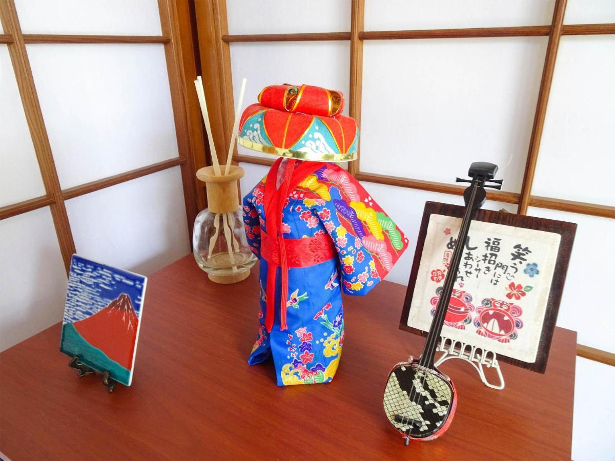 Minshuku Itoman Bettei Goyukkuri Hotel ภายนอก รูปภาพ
